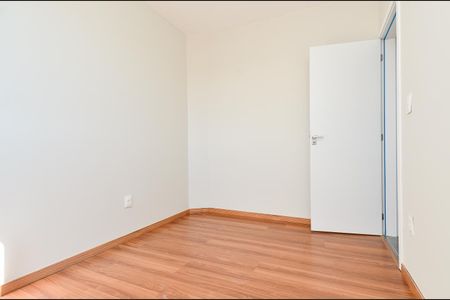 Apartamento à venda com 73m², 3 quartos e 2 vagasQuarto 2