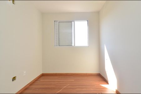 Apartamento à venda com 73m², 3 quartos e 2 vagasQuarto 2