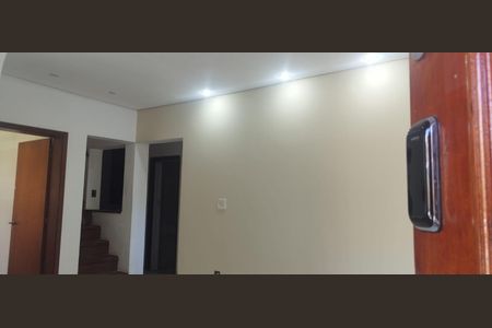 Casa para alugar com 180m², 3 quartos e 2 vagas
