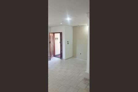 Casa para alugar com 180m², 3 quartos e 2 vagas