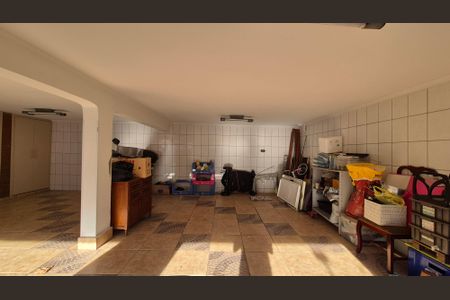 Casa à venda com 227m², 3 quartos e 4 vagas Casa à venda com 227m², 3 quartos e 4 vagasGaragem