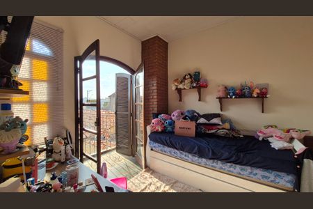 Casa à venda com 227m², 3 quartos e 4 vagas Casa à venda com 227m², 3 quartos e 4 vagasQuarto de Serviço 2