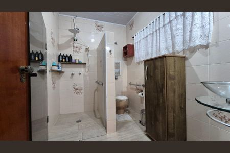 Casa à venda com 227m², 3 quartos e 4 vagas Casa à venda com 227m², 3 quartos e 4 vagasBanheiro 1