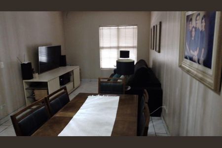 Casa à venda com 5 quartos, 275m² em Jardim Pinheiros, São Paulo