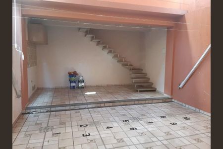 Casa à venda com 3 quartos, 170m² em Jardim Olympia, São Paulo