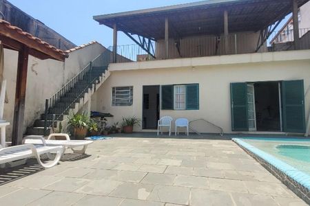 Casa à venda com 169m², 3 quartos e 3 vagas