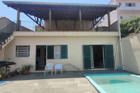 Casa à venda com 169m², 3 quartos e 3 vagas