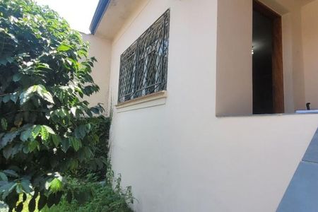 Casa à venda com 169m², 3 quartos e 3 vagas