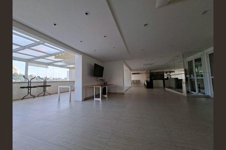 Apartamento à venda com 3 quartos, 107m² em Vila Suzana, São Paulo