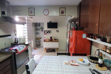 Casa à venda com 185m², 3 quartos e 2 vagas