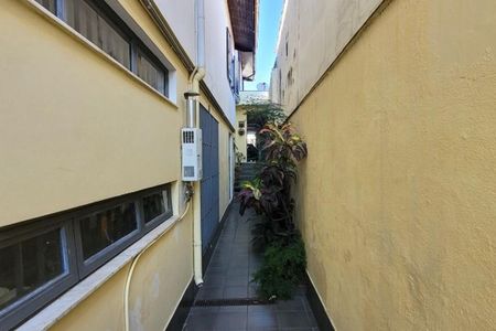 Casa à venda com 185m², 3 quartos e 2 vagas