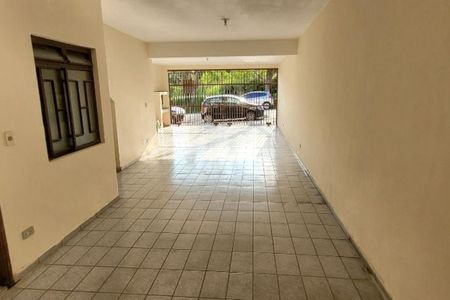 Casa à venda com 197m², 3 quartos e 4 vagas