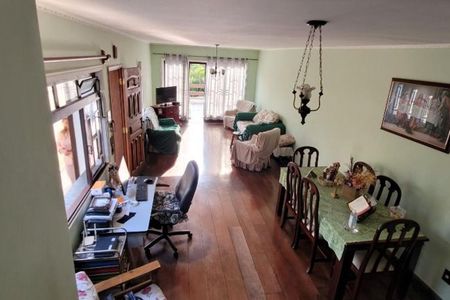 Casa à venda com 3 quartos, 197m² em Jardim Namba, São Paulo