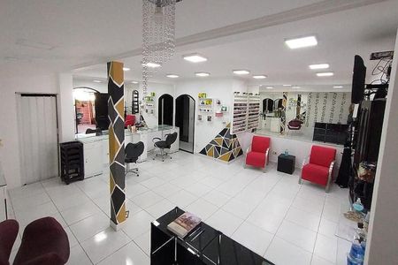 Casa à venda com 175m², 4 quartos e 3 vagas