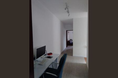 Casa à venda com 3 quartos, 260m² em Jardim das Vertentes, São Paulo