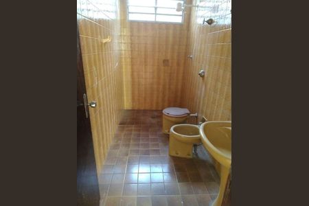 Casa à venda com 3 quartos, 196m² em Jardim Jussara, São Paulo
