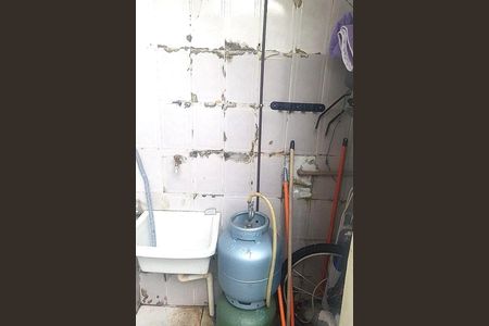 Casa à venda com 85m², 2 quartos e 1 vaga