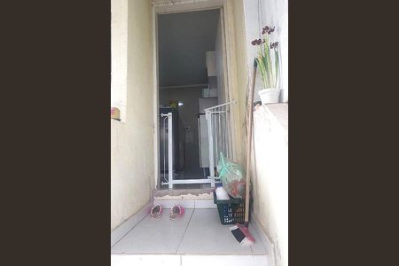 Casa à venda com 85m², 2 quartos e 1 vaga
