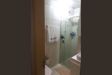 Casa à venda com 85m², 2 quartos e 1 vaga