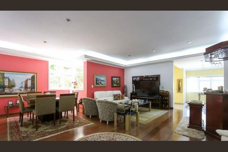 Casa à venda com 4 quartos, 564m² em Jardim Guedala, São Paulo