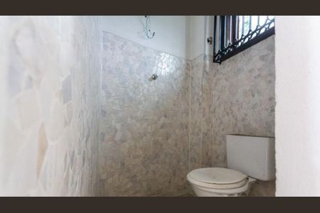 Casa à venda com 3 quartos, 150m² em Vila Pirajussara, São Paulo