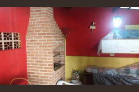 Casa à venda com 4 quartos, 200m² em Jardim Celeste, São Paulo
