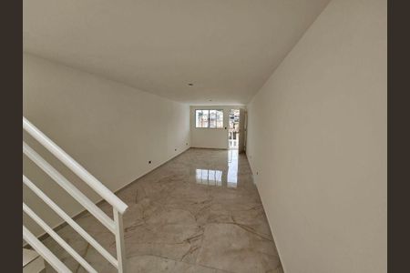 Casa à venda com 3 quartos, 120m² em Jardim Monte Kemel, São Paulo