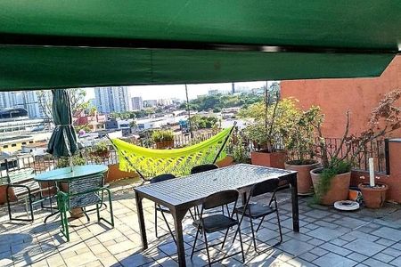 Casa à venda com 300m², 6 quartos e 4 vagas