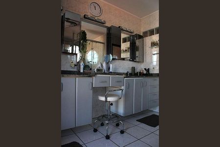 Casa à venda com 300m², 6 quartos e 4 vagas