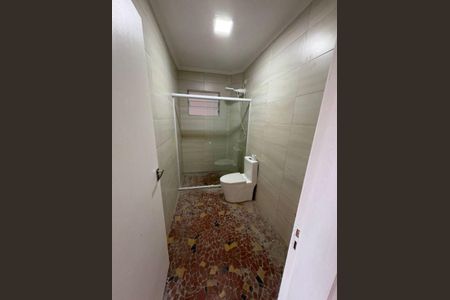 Casa à venda com 3 quartos, 325m² em Vila Pirajussara, São Paulo
