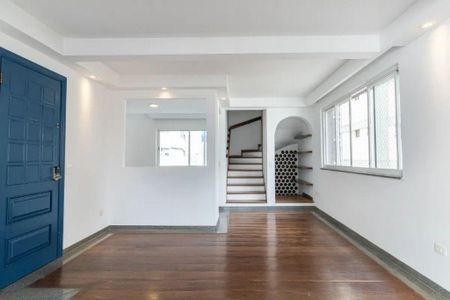 Apartamento à venda com 3 quartos, 240m² em Itaim Bibi, São Paulo
