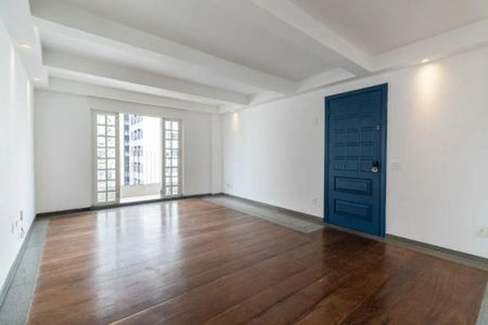 Apartamento à venda com 3 quartos, 240m² em Itaim Bibi, São Paulo