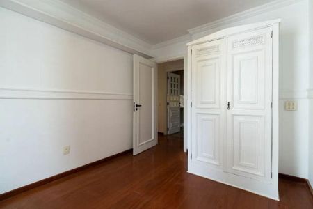 Apartamento à venda com 3 quartos, 240m² em Itaim Bibi, São Paulo