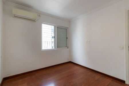 Apartamento à venda com 3 quartos, 240m² em Itaim Bibi, São Paulo