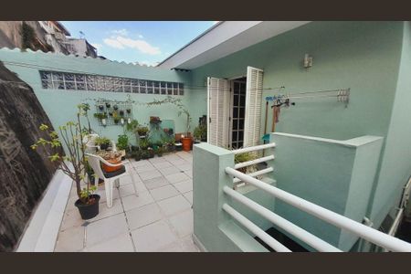 Casa à venda com 3 quartos, 203m² em Jardim das Vertentes, São Paulo