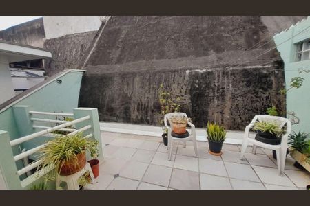 Casa à venda com 3 quartos, 203m² em Jardim das Vertentes, São Paulo