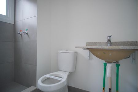 Apartamento à venda com 71m², 3 quartos e 2 vagasBanheiro da Suíte