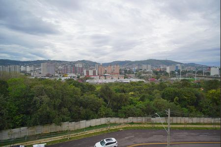 Quarto 1 - Vista de apartamento à venda com 3 quartos, 71m² em Jardim do Salso, Porto Alegre