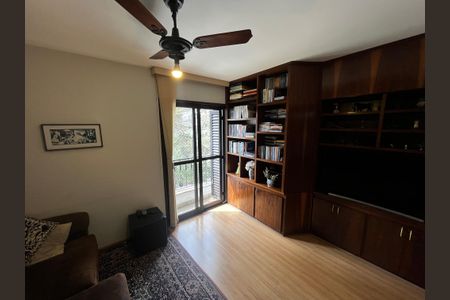 Apartamento à venda com 198m², 4 quartos e 3 vagasQuarto 3 