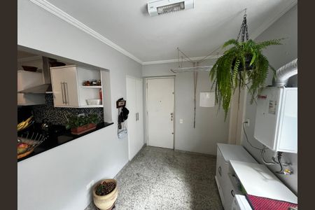 Apartamento à venda com 198m², 4 quartos e 3 vagasÁrea de Serviço