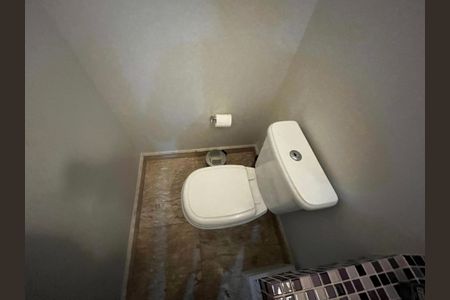 Apartamento à venda com 198m², 4 quartos e 3 vagasLavabo