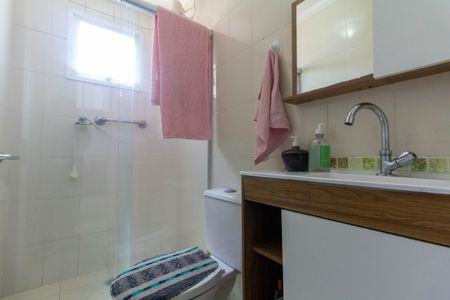 Apartamento à venda com 57m², 2 quartos e 1 vaga Apartamento à venda com 57m², 2 quartos e 1 vagaBanheiro
