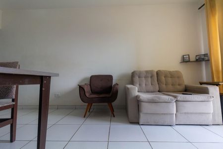 Apartamento à venda com 57m², 2 quartos e 1 vaga Apartamento à venda com 57m², 2 quartos e 1 vagaSala