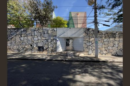 Apartamento à venda com 51m², 2 quartos e sem vaga Apartamento à venda com 51m², 2 quartos e sem vagaFachada