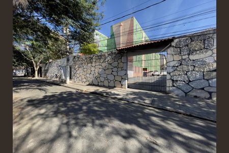 Apartamento à venda com 51m², 2 quartos e sem vaga Apartamento à venda com 51m², 2 quartos e sem vagaFachada