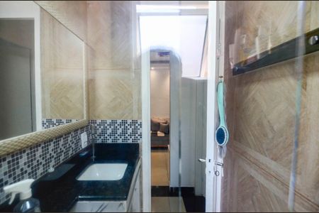 Apartamento à venda com 45m², 2 quartos e sem vagaBanheiro