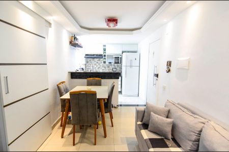 Apartamento à venda com 45m², 2 quartos e sem vagaSala