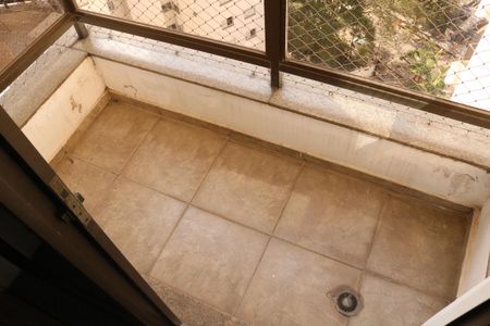 Apartamento à venda com 125m², 3 quartos e 2 vagasQuarto 2