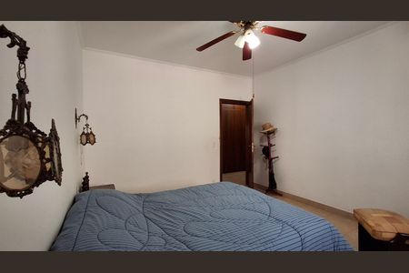 Casa à venda com 260m², 3 quartos e 3 vagasSuíte