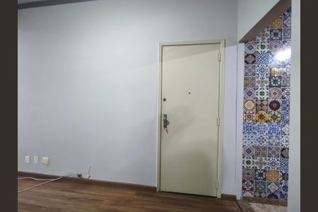 Apartamento à venda com 40m², 1 quarto e sem vagaEntrada